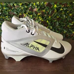 Nike Alpha Menace 4 Pro Football Cleats White Photon Dust US Men 9.5 EU 43 NWOB